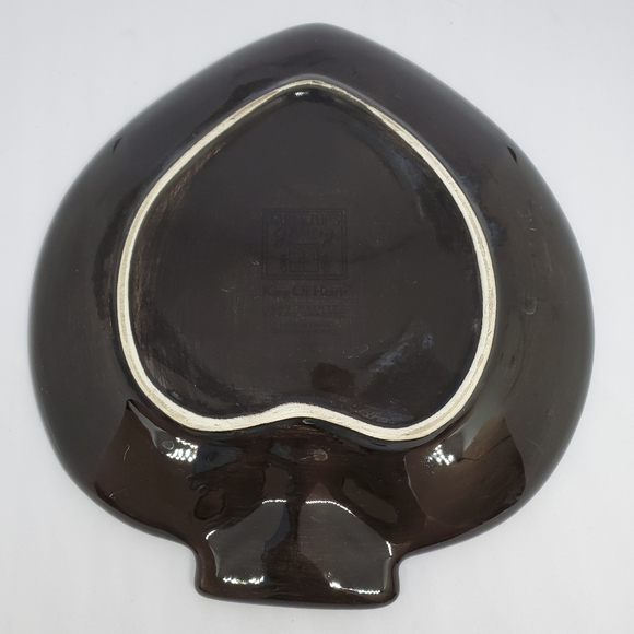 TableTops Gallery King Of Hearts Set of 4 Snack Plates - Picture 4 of 11